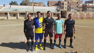 مدير فني يشارك ضمن التشكيلة الأساسية لفريقه في مباراة رسمية ببني سويف
