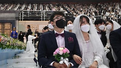 بسبب كورونا.. حفل زفاف جماعي بـ