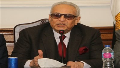 رئيس الوفد يدعو لعودة الدين كمادة أساسية في المدارس