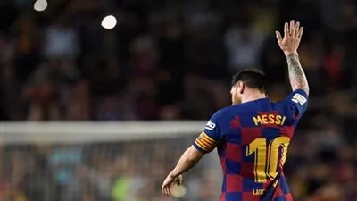سكاي سبورتس تحسم رحيل ميسي عن برشلونة