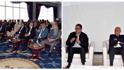 وزير السياحة والآثار يستعرض قرارات الدولة لدعم المنظومة