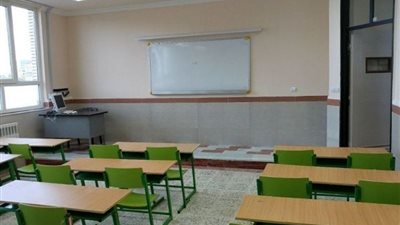 مدير مستشفى الصدر يطالب المدارس بوضع كحول إثيلي بالفصول