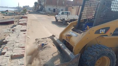 نائب محافظ الفيوم يتفقد مركز التعليم المدني بشكشوك.. ويوجه برفع مستوى النظافة