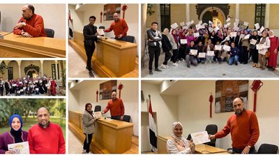 قصر المنيل يسلم طلبة آثار شهادة اجتياز 