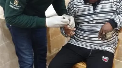 إنقاذ مسن بلا مأوى في الفيوم