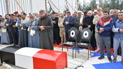 تشييع جثمان شهيد سيناء في مسقط رأسه بحوش عيسى (صور)