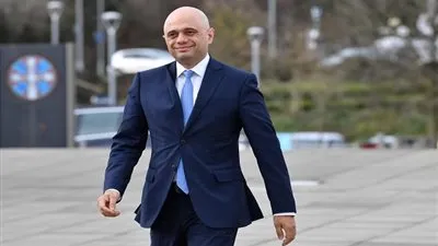 بريطانيا تسعى إلى اتفاقية تجارية طويلة الأمد مع الاتحاد الأوروبي