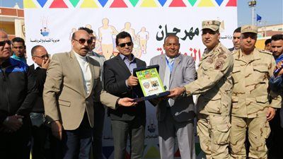 وزير الرياضة ومحافظ أسوان يشهدان نهائي دوري 