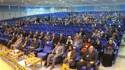 جامعة جنوب الوادي: نسعى لرفع كفاءة خريجي كلية العلاج الطبيعي