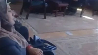 اعتصام أساتذة جامعة دمنهور داخل مكتب رئيس الجامعة (صور)