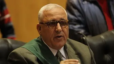 تأجيل إعادة محاكمة 8 متهمين بـ