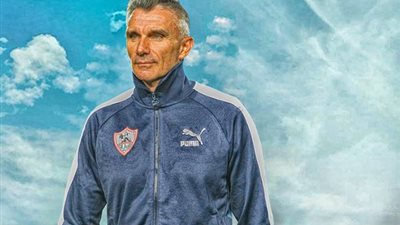  آخرهم كارتيرون.. 4 مدربين حصدوا كأس السوبر الإفريقي مع الزمالك