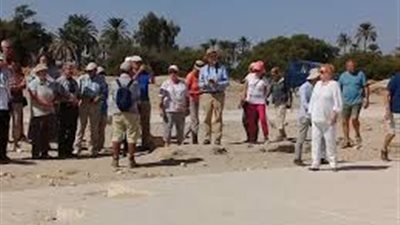 المنطقة الأثرية في المنيا تستقبل وفدا سياحيا 