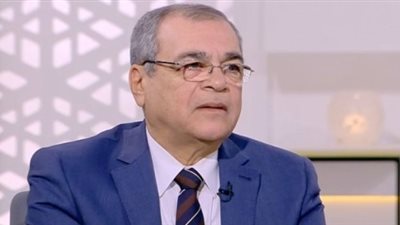 خبير بترولي: مصر تحولت إلى مركزا إقليميا لتداول الغاز الطبيعي