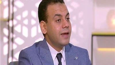 خبير اقتصادي: انخفاض الدولار انعكس على أسعار السلع المستوردة