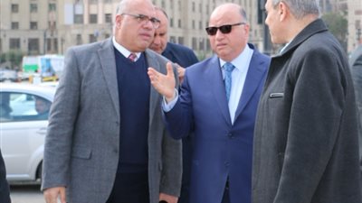 محافظ القاهرة يتفقد أعمال تطوير ميدان التحرير