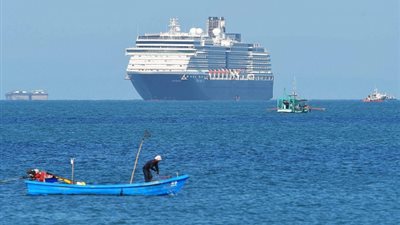 إصابة امرأة أمريكية بفيروس كورونا على سفينة سياحية في ماليزيا