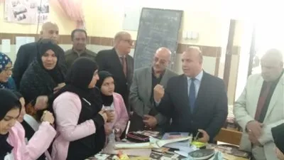تفاصيل جولة وفد من وزارة التربية والتعليم بمدارس المنصورة 