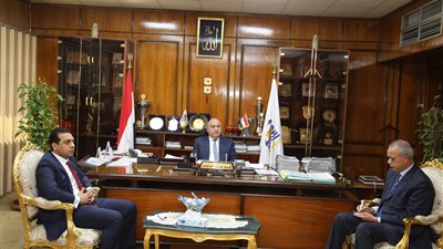 مدارس جديدة وقوافل طبية وتطوير منازل.. ملخص 