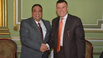 ٢٠ فبراير.. آداب عين شمس تُطلق مبادرة كيف تختار مسار حياتك