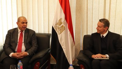 السفير الألماني يزف بشرى سارة للشباب المصري: 