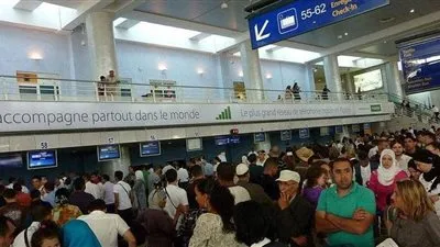 تأخر وفوضى في الرحلات بمطار الجزائر