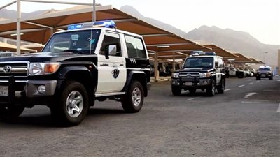 القبض على مواطن ثلاثيني قام بتكسير أجهزة الصراف الآلي بجازان