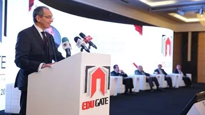 وزيرا التعليم العالي والاتصالات يفتتحان معرض 