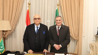 عمر عبد الجواد مساعدًا لرئيس 