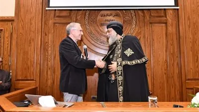 ننشر تفاصيل لقاء البابا تواضروس مع وفد بيت العائلة المصرية