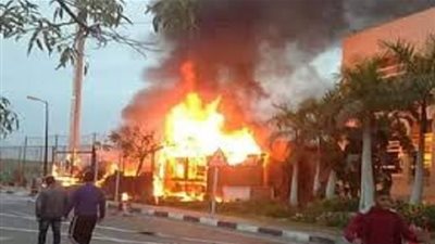 السيطرة على حريق نشب في كابل كهربائي بالمطرية