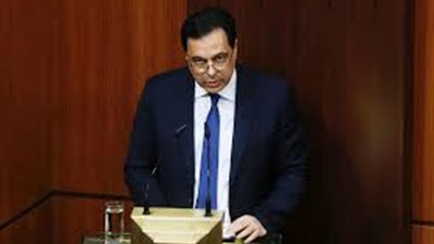 رئيس الوزراء اللبناني يجتمع مع خبراء صندوق النقد الدولي 