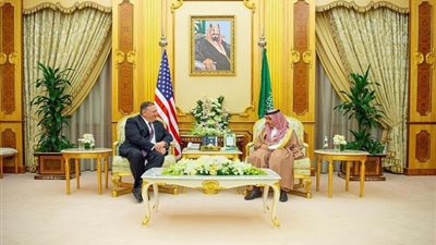 وزير الخارجية السعودي ونظيره الأمريكي يبحثان تعزيز العلاقات