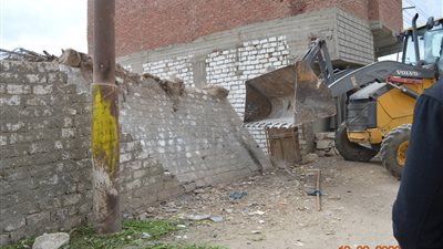 استعادة 42 ألف متر مربع من أراضي أملاك الدولة بمركز ومدينة قنا