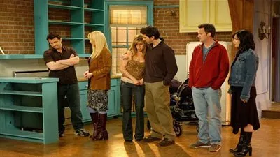موعد عرض مسلسل فريندز Friends بعد غياب قرابة 16 عامًا