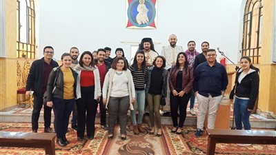 الأنبا باخوم يترأس اجتماع مسؤولي شباب الإيبارشية البطريركية