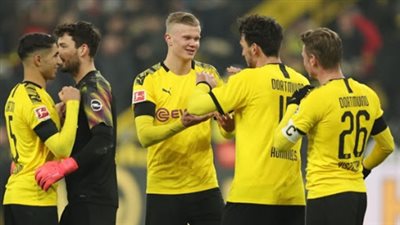 بعد فوز بوروسيا دورتموند على فيردر بريمين .. تعرف على أرقام هالاند هذا الموسم