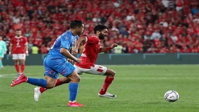 هدافو مواجهات الأهلي ضد الزمالك .. الراحل عبد الكريم صقر يحلق في الصدارة