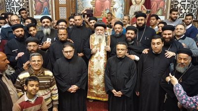 سيامة 5 كهنة جدد بمطرانية ملوي 