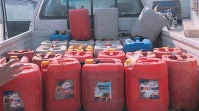 تموين الفيوم: ضبط 590 لتر بنزين وسولار وضبط دقيق بلدي مدعم قبل تهريبهم للسوق السوداء 