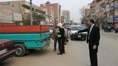 محلي مدينة أبشواى: تطبيق غرامة مالية للانتظار الخاطئ للسيارات 