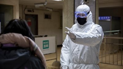 بريطانيا: إصابة 4 أشخاص بـ