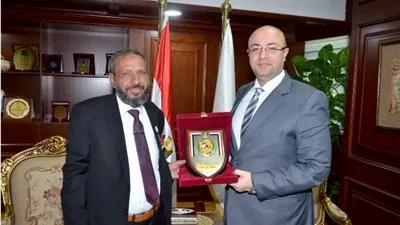 محافظ بني سويف لـ