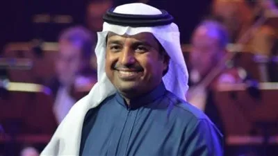 معجبة تعبر عن حبها لراشد الماجد.. ورد فعل غير متوقع من الأخير 