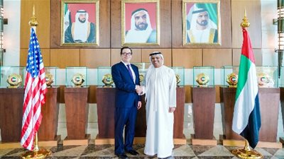 وزير المالية الإماراتي يستقبل وزير الخزانة الأمريكي في أبو ظبي