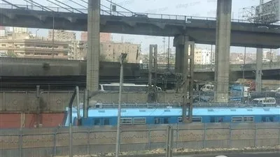 عاجل.. انفجار أسلاك الكهرباء في محطة مترو غمرة 