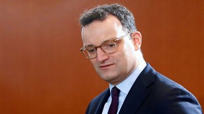 وزير الصحة الألماني يخرج من السباق الرئاسي لقيادة حزب ميركل