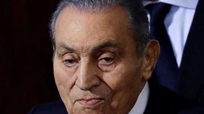 التليفزيون المصري يضع شارة الحداد بعد وفاة مبارك