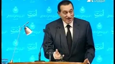 خبير سياسي يوضح معنى جملة مبارك 