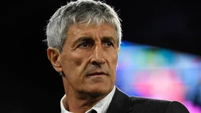 7 انتصارات فقط.. حصاد كيكي سيتين مع برشلونة بعد التعثر أمام نابولي